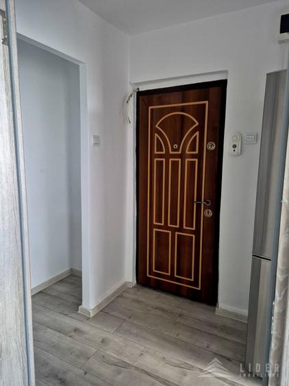 Apartament cu 2 camere semidecomandat, mobilat în Gheorgheni