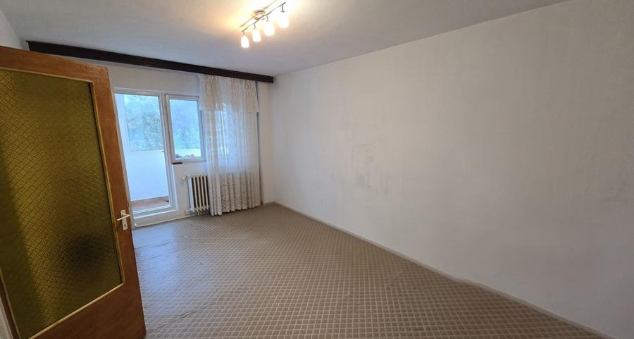 Apartament cu 2 camere decomandat în Sebastian