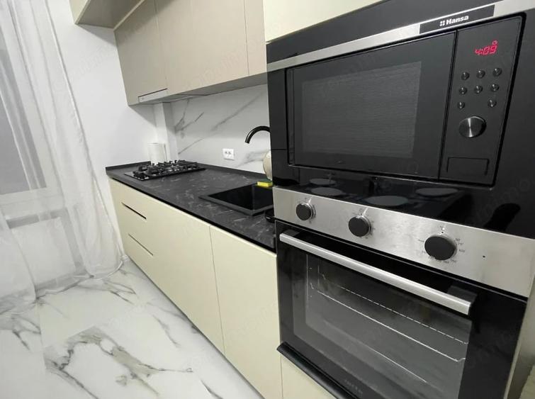 Apartament cu 2 camere decomandat în Ultracentral