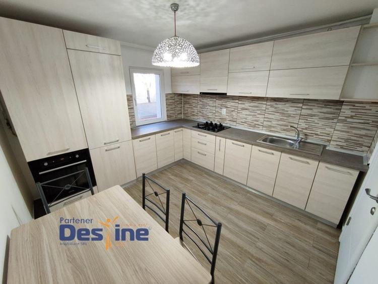 Apartament cu 2 camere decomandat, mobilat în Palat