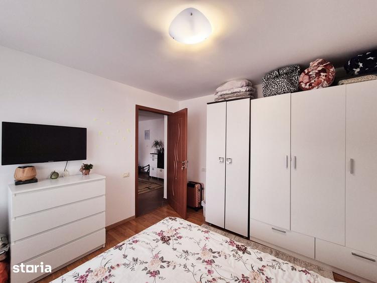 Apartament cu 2 camere decomandat în Precista