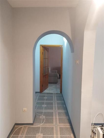 Apartament cu 4 camere decomandat, mobilat în Nord