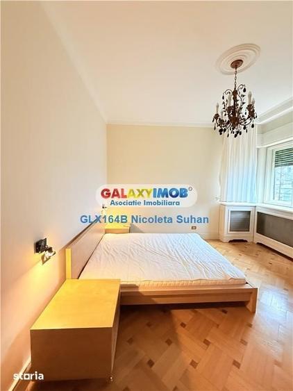 Apartament cu 4 camere în Aviatorilor