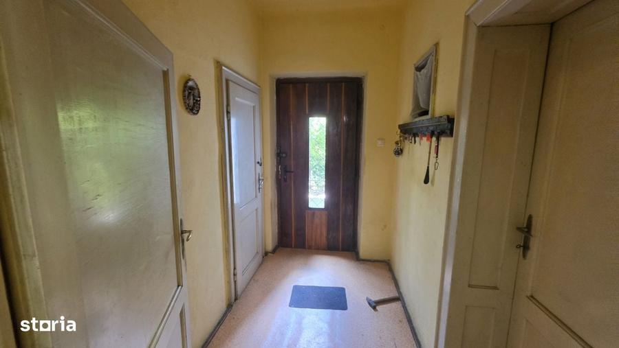 Apartament cu 4 camere în Sub Arini