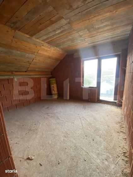 Casă cu 4 camere cu Teren 1471 Mp în Budacu de Sus