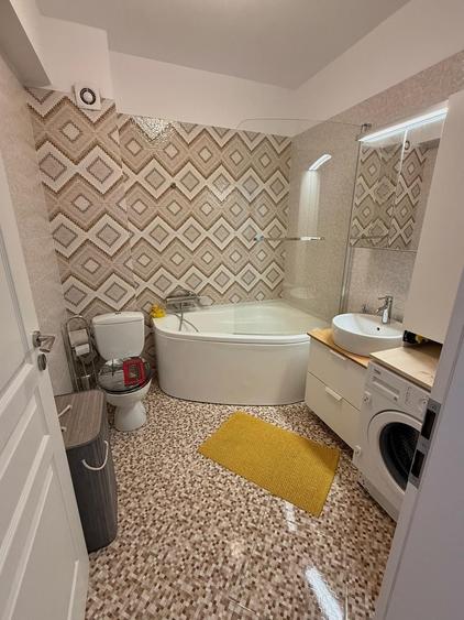 Apartament cu 2 camere semidecomandat în Domenii