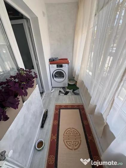 Apartament cu 3 camere decomandat în Pantelimon