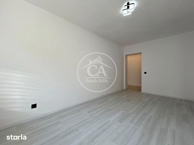 Apartament cu 3 camere semidecomandat în Orașul Nou