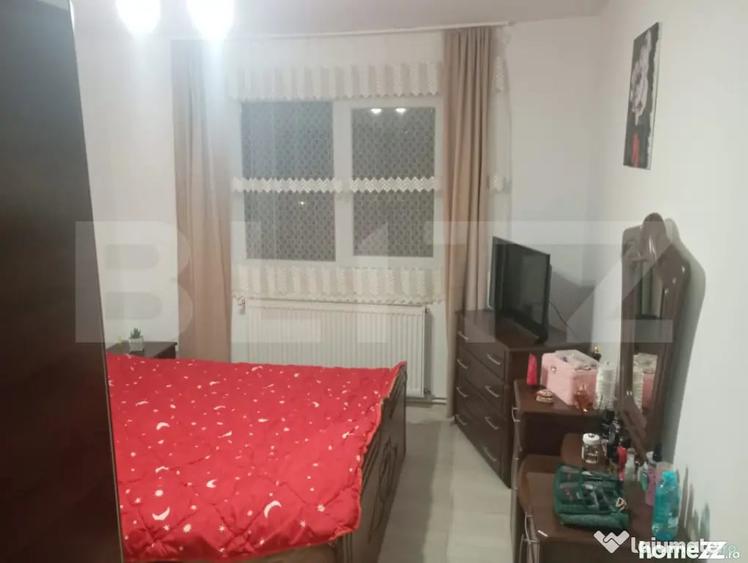 Apartament cu 2 camere decomandat în Micro 6