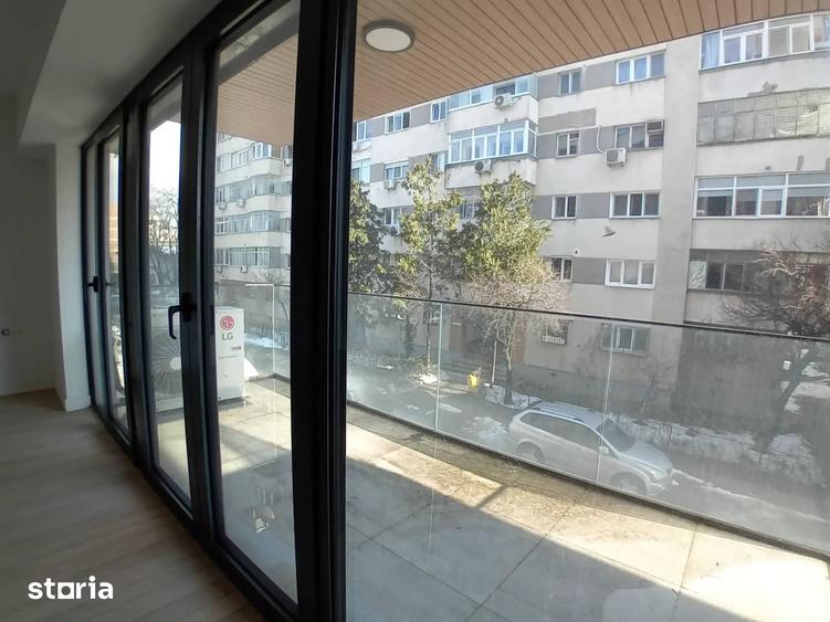 Apartament cu 3 camere în 13 Septembrie