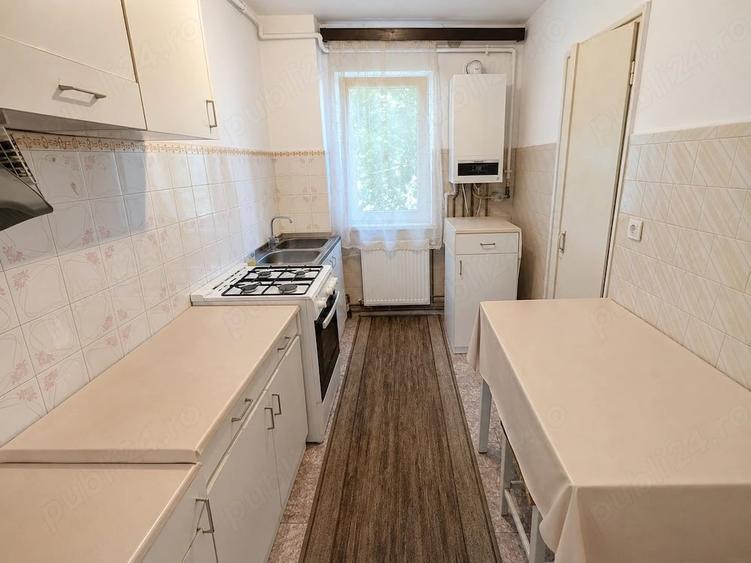 Apartament cu 2 camere semidecomandat în Astra