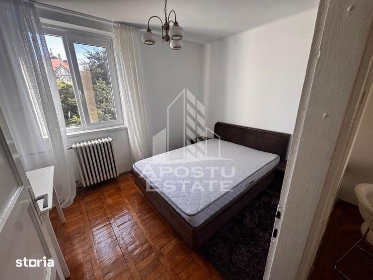 Apartament cu 3 camere în Medicină