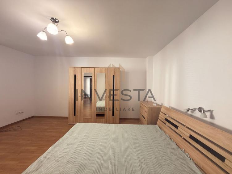 Apartament cu 2 camere decomandat, mobilat în Central