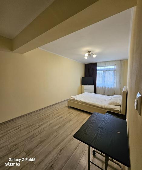Apartament cu 3 camere în Rogerius
