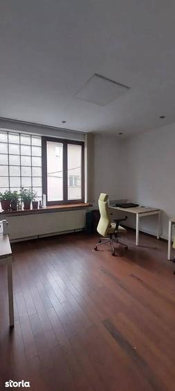 Apartament cu 4 camere în Floreasca