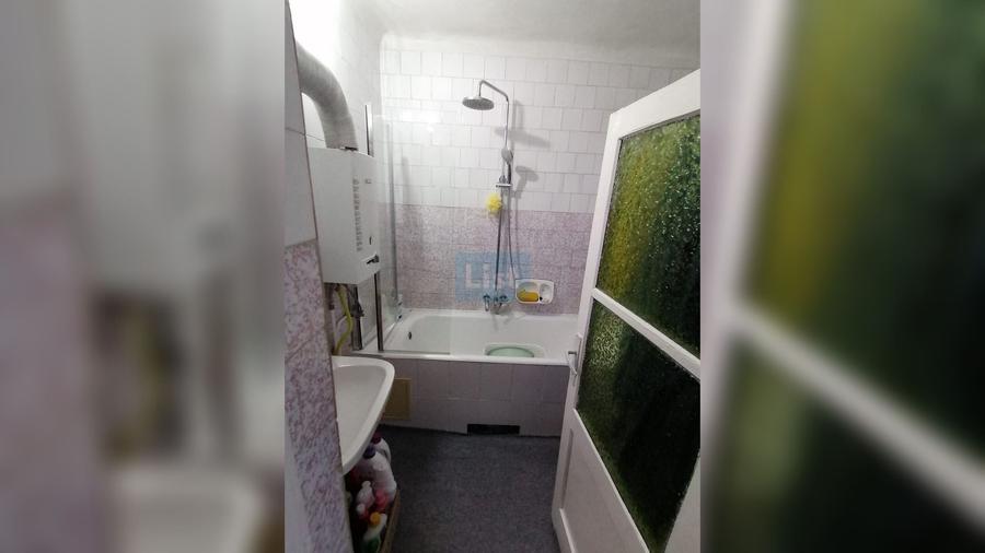 Casă cu 2 camere cu Teren 389 Mp în Central
