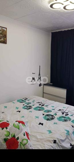 Apartament cu 3 camere decomandat în Teilor