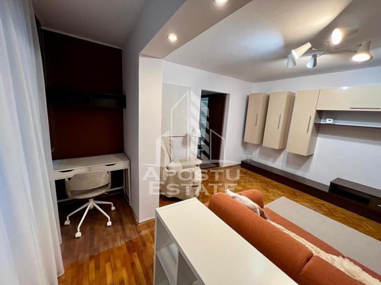 Apartament cu 2 camere decomandat, mobilat în Circumvalațiunii