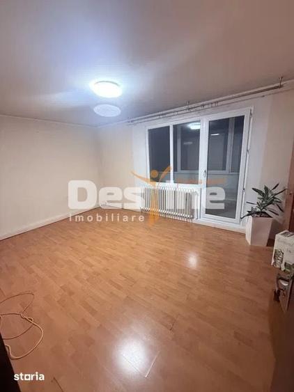 Apartament cu 4 camere decomandat, mobilat în Rahova