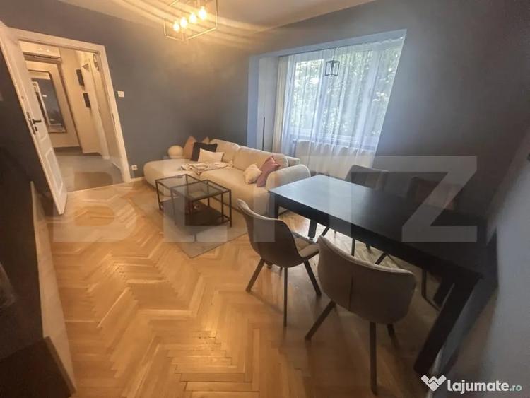 Apartament cu 3 camere semidecomandat în Central