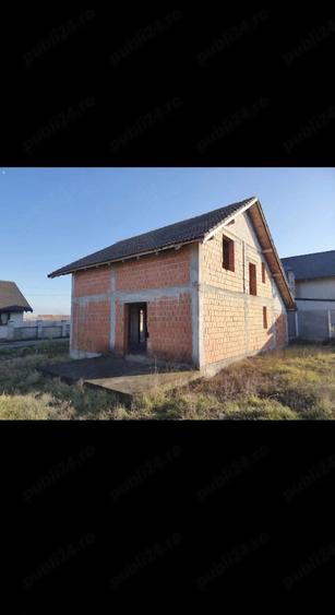 Casă cu 3 camere cu Teren 500 Mp în Sânmihaiu German