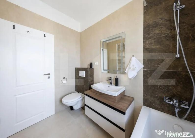 Apartament cu 2 camere semidecomandat în Dumbrăvița