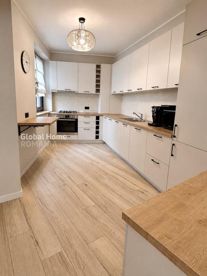 Apartament cu 3 camere decomandat, mobilat în P-ța Romană