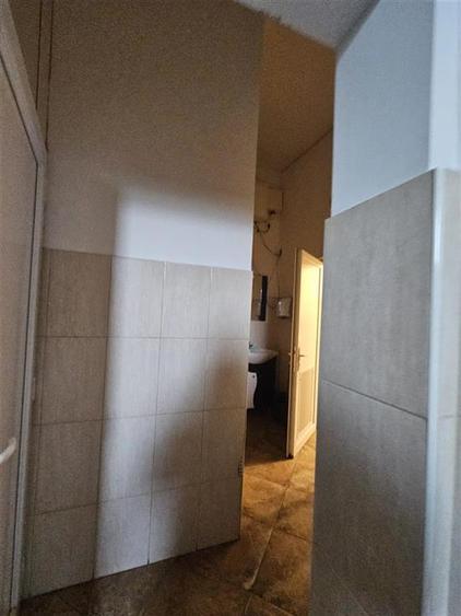 Spațiu comercial, de 93 mp, în Est