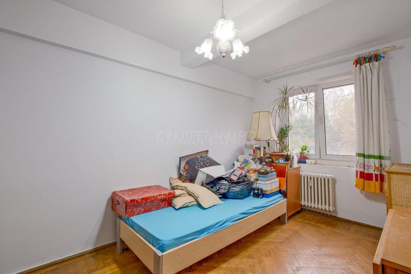 Apartament cu 4 camere circular în Basarabia