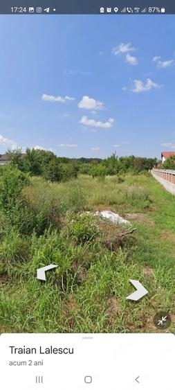 Teren de 1400 mp, în Central
