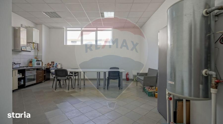 Spațiu comercial, de 520 mp, în Centură
