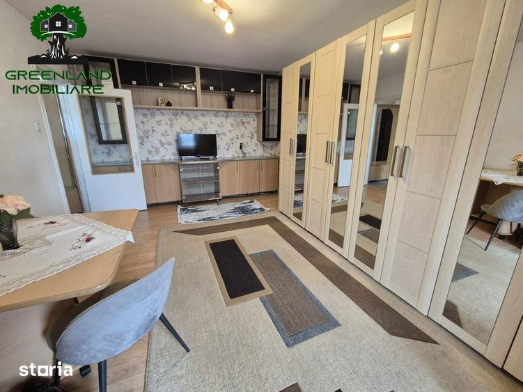 Apartament cu 3 camere în Copou