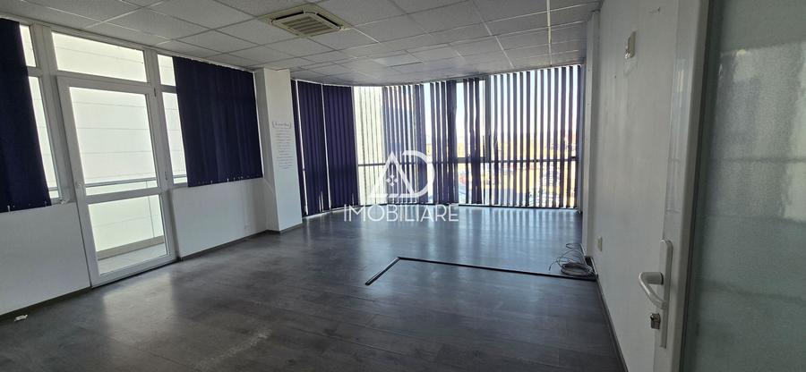 Spațiu comercial, de 43 mp, în 9 Mai