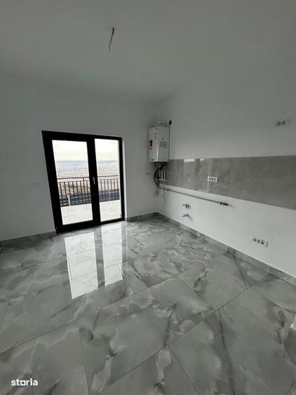 Casă cu 4 camere cu Teren 250 Mp în Valea Lupului