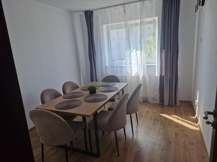 3 camere de inchiriat la casa - 2