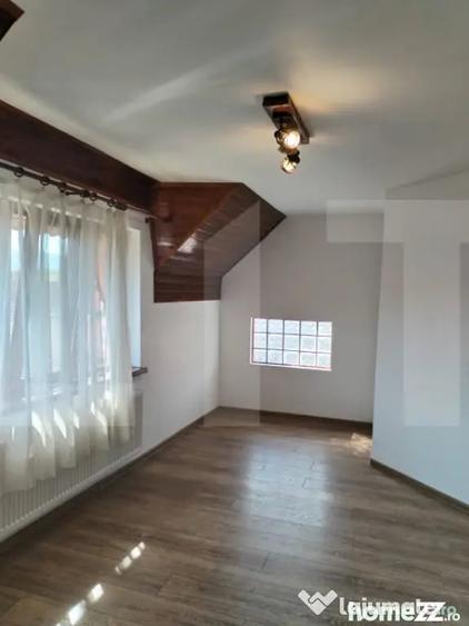 Casă cu 5 camere cu Teren 1337 Mp în Belin