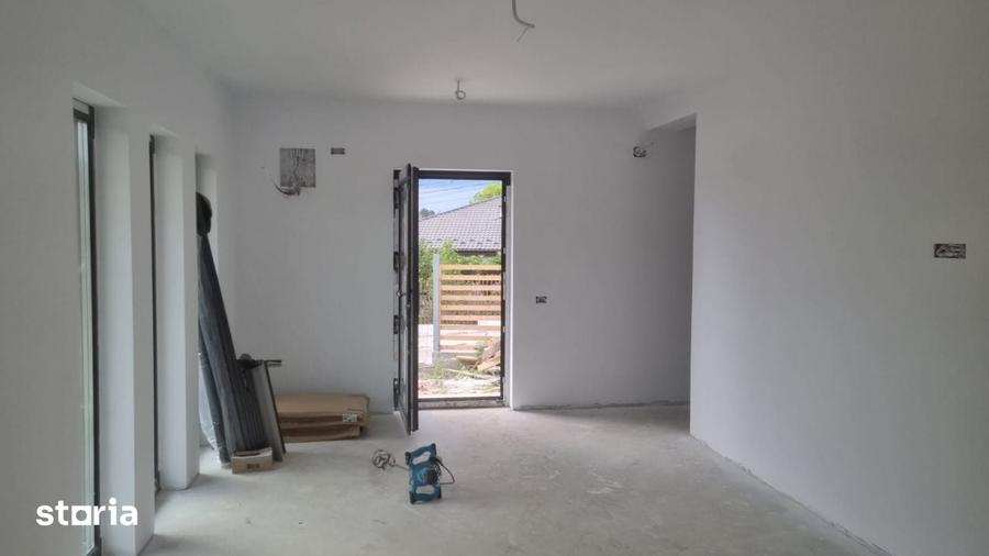 Casă cu 4 camere cu Teren 600 Mp în Banat