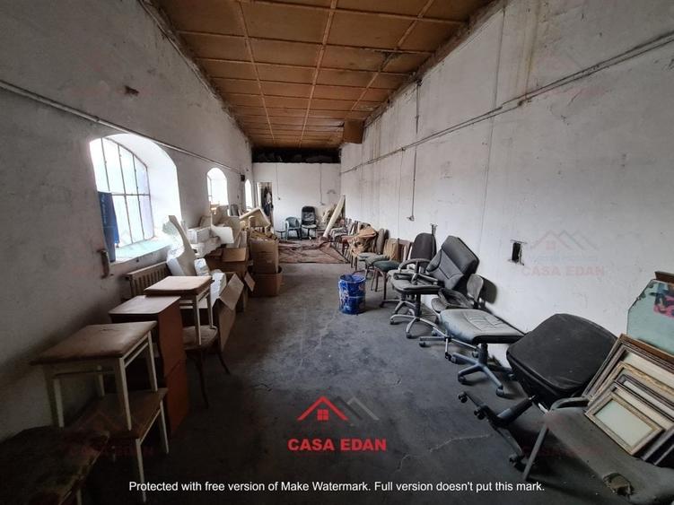 Spațiu industrial, de 930 mp, în Central