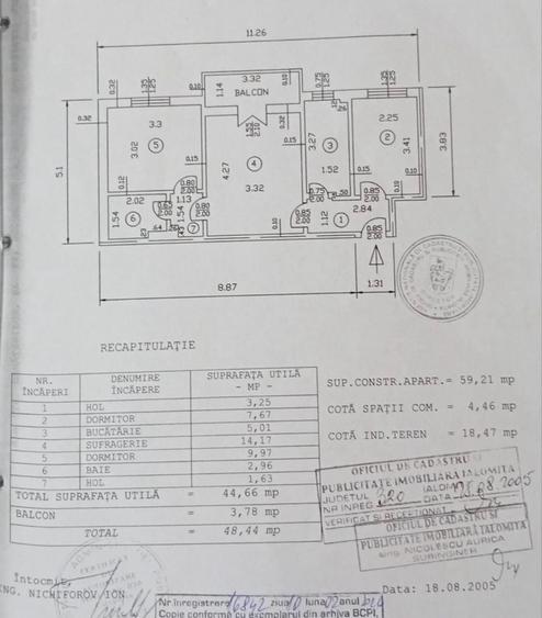 Apartament cu 3 camere semidecomandat în Fetești-Gară