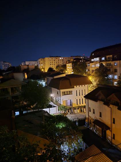Apartament cu 3 camere decomandat în Dristor