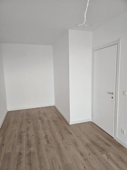 Apartament cu 2 camere decomandat în Theodor Pallady