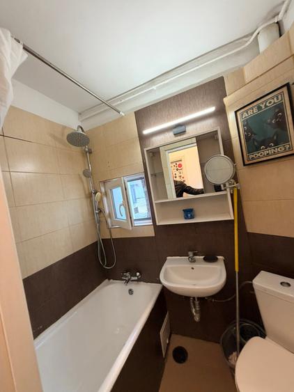 Apartament cu 2 camere decomandat în Gorjului