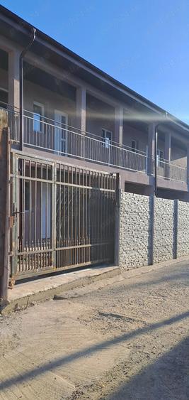 Apartament cu 2 camere decomandat în Periș