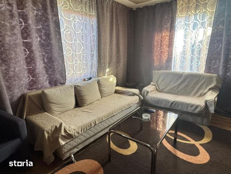 Casă cu 7 camere cu Teren 960 Mp în Pielești