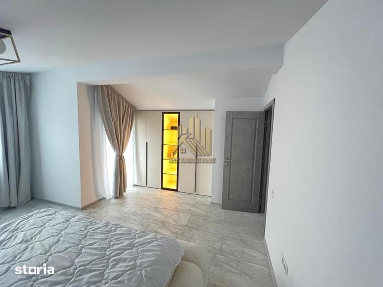 Casă cu 4 camere cu Teren 440 Mp în Central