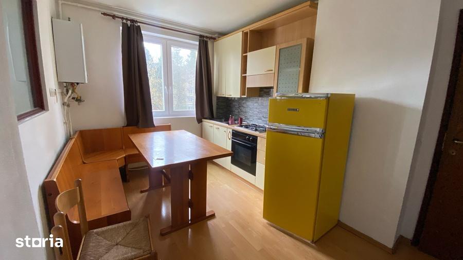 Apartament cu 3 camere semidecomandat în Gheorgheni