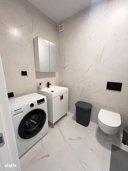 Apartament cu 2 camere decomandat, mobilat în Central