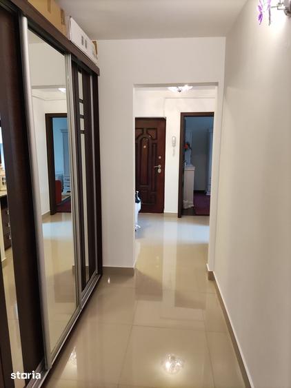 Apartament cu 3 camere decomandat în Tudor Vladimirescu