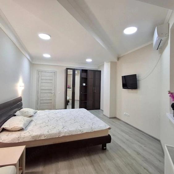 Garsonieră decomandată în Nerva Traian