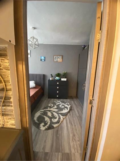Apartament cu 2 camere semidecomandat în Alexandriei